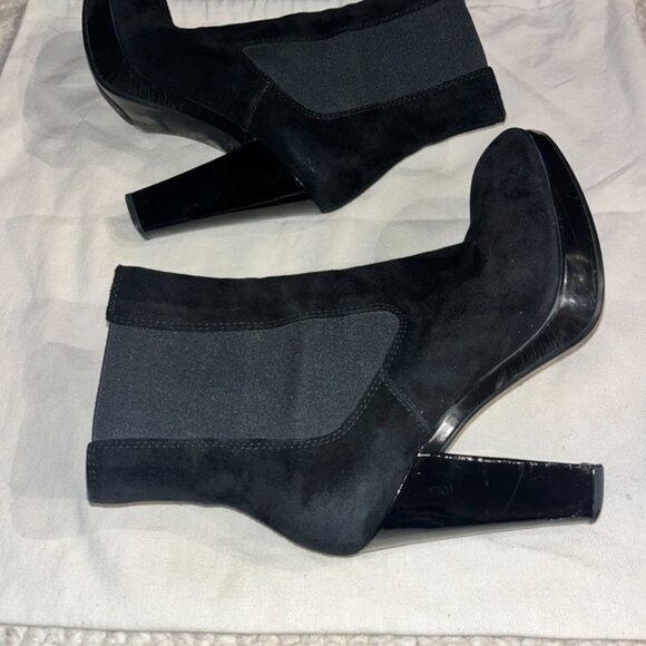 Hogan Ankle Boots in Black Suede 7.5 - Picture 2 of 10